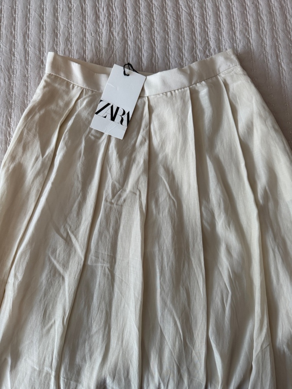 Zara Cream Bubble-Hem Midi Skirt XS NWT Fabulous❤️ - Picture 5 of 6